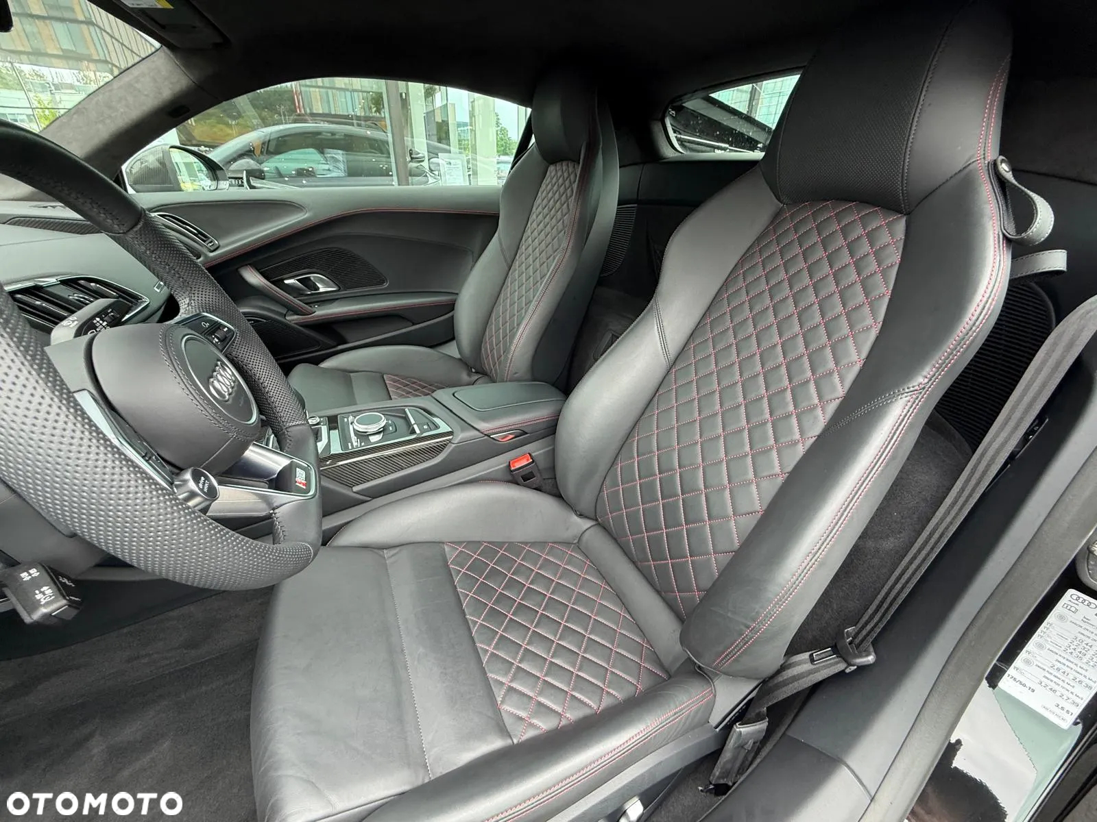 Audi R8 Coupé V10 RWD Performance - 14