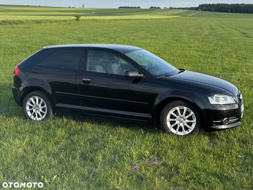 Audi A3 3-drzwiowe 1.6 TDI S line Sportpaket - 6