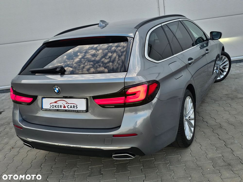 BMW Seria 5 520i GPF Luxury Line sport - 24