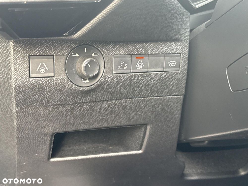 DS Automobiles DS 7 Crossback - 21