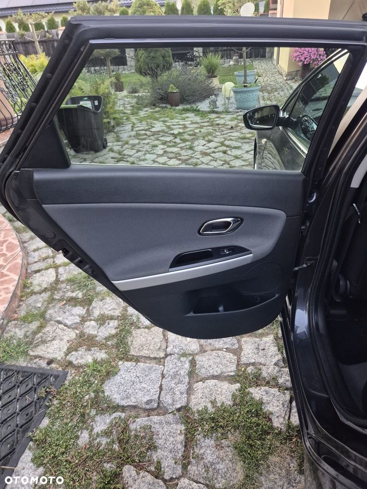 Kia Ceed 1.6 CRDi L - 19
