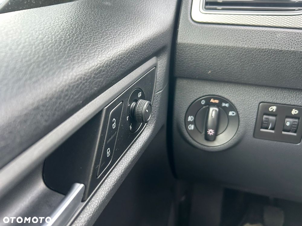 Volkswagen Caddy - 13