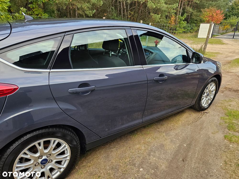 Ford Focus 1.6 Titanium - 12