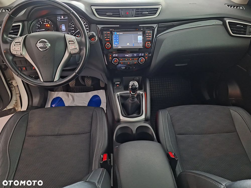 Nissan Qashqai 1.6 DIG-T Tekna - 18
