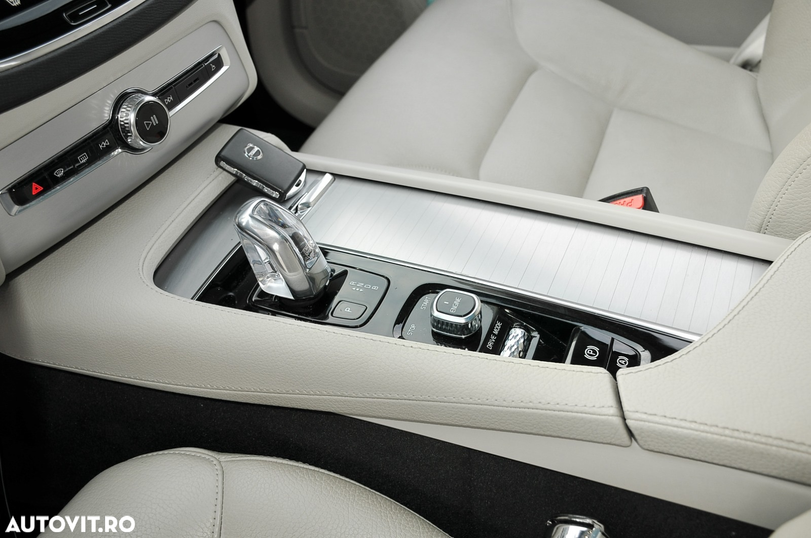 Volvo XC 90 - 10
