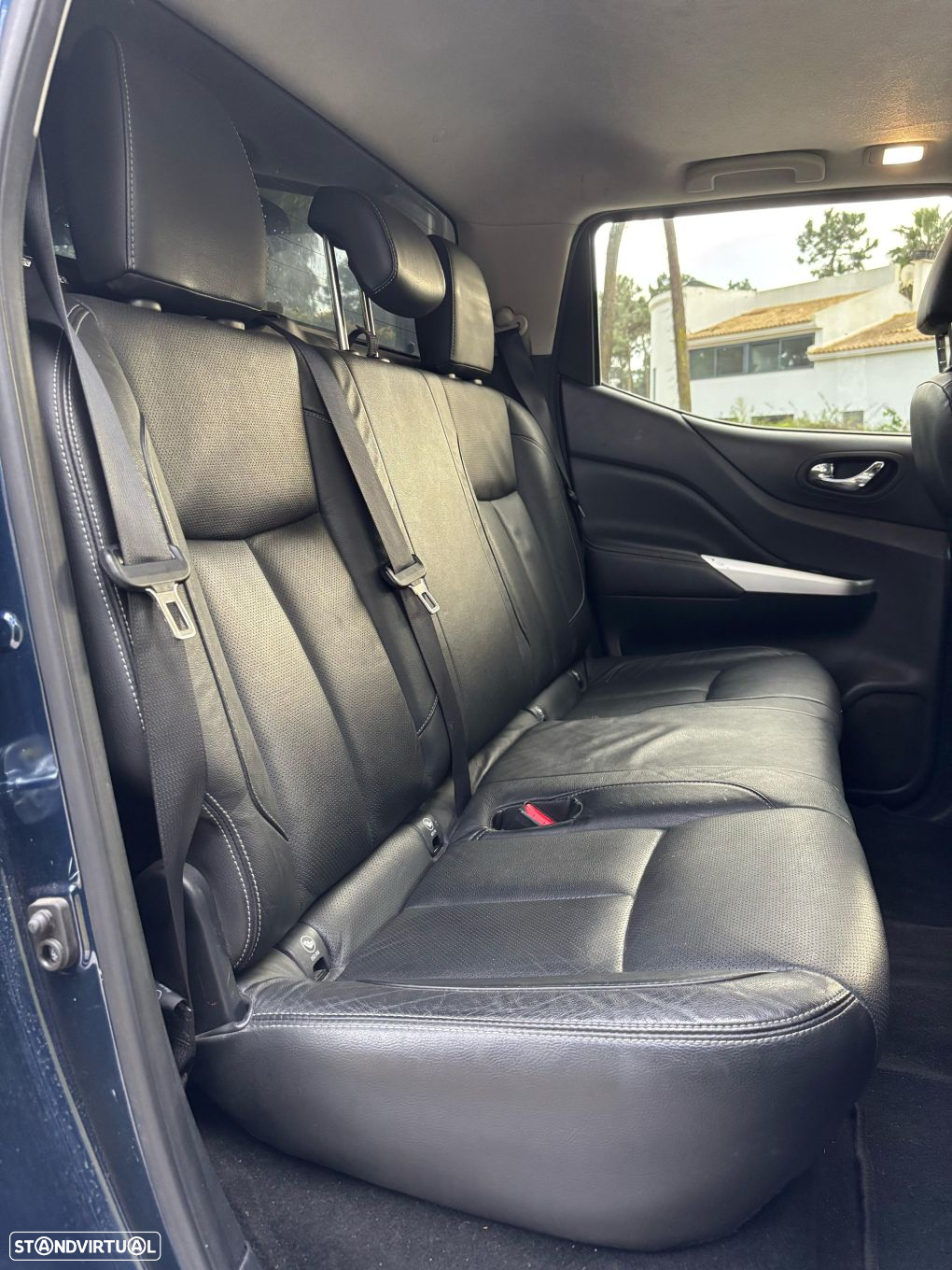 Nissan Navara DC 4x4 Auto EU6 Tekna - 19
