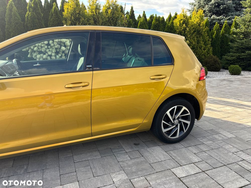 Volkswagen Golf 2.0 TDI (BlueMotion Technology) DSG Highline - 11