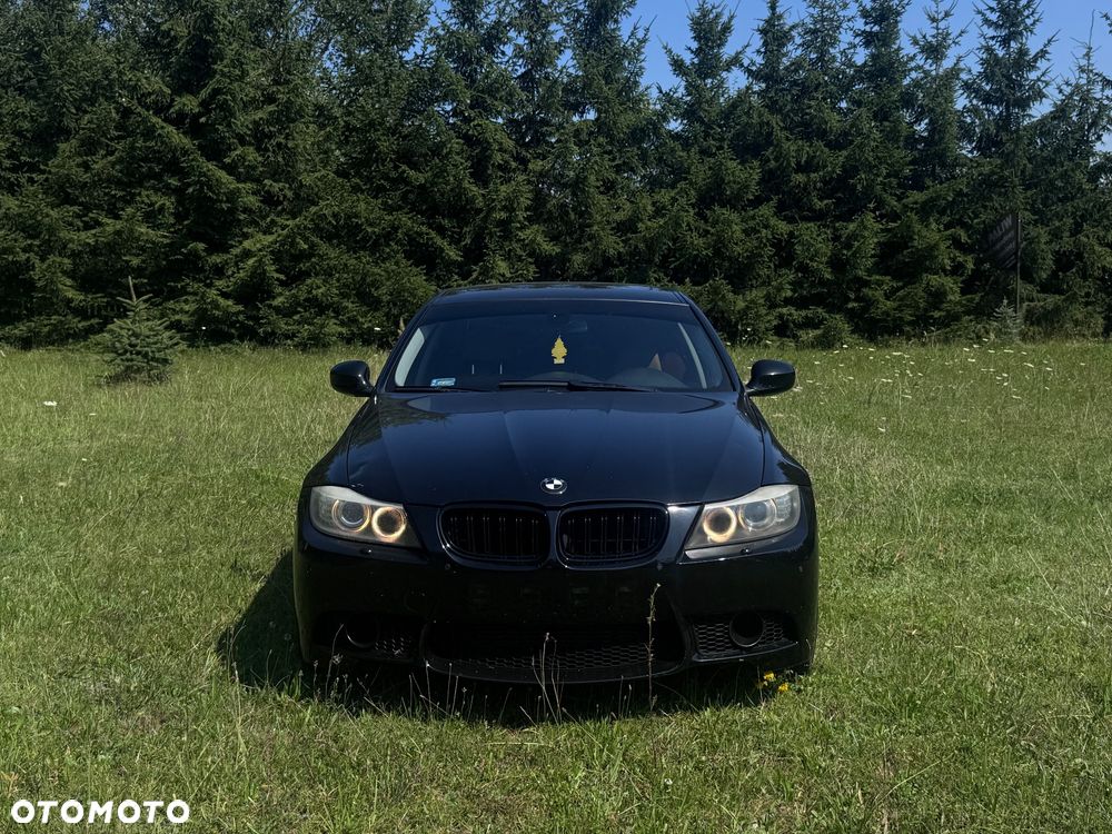 BMW Seria 3 320d DPF - 1