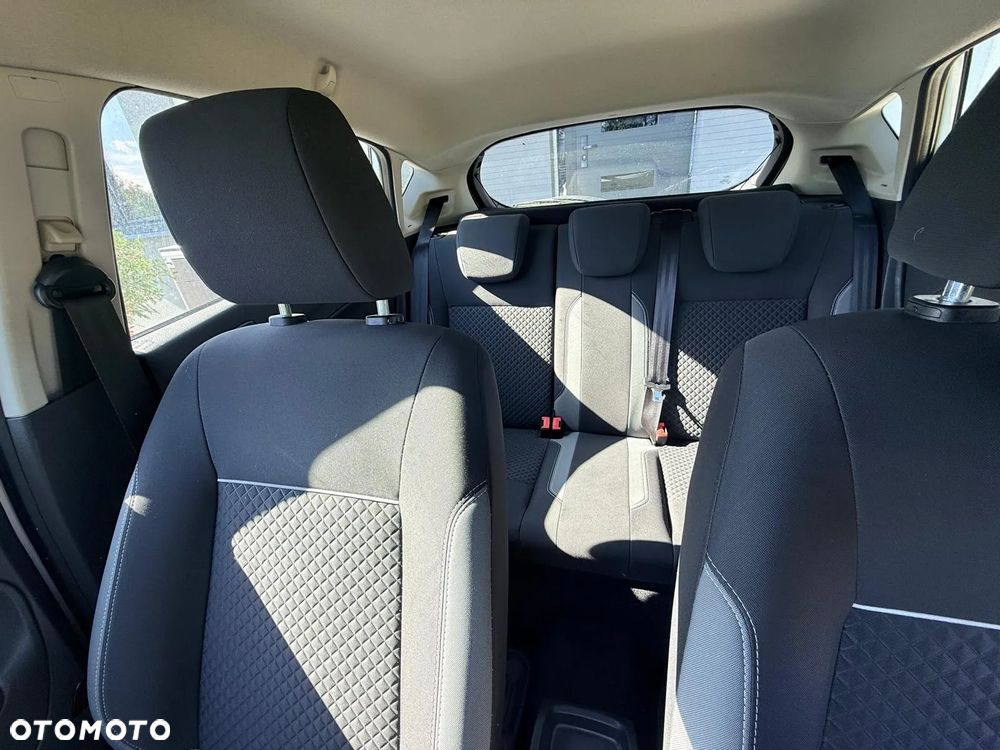 Ford Fiesta 1.0 EcoBoost S&S TITANIUM - 13