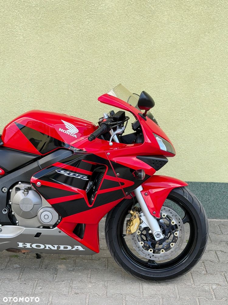 Honda CBR - 6