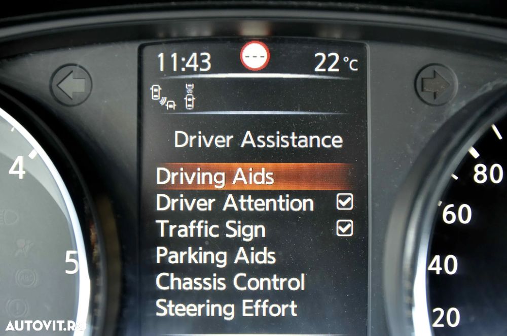 Nissan Qashqai 1.6 DCI TEKNA+ - 19