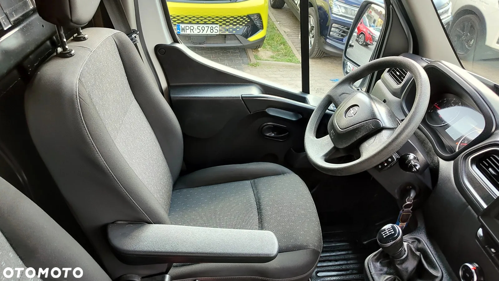 Opel Movano L2H2 - 12