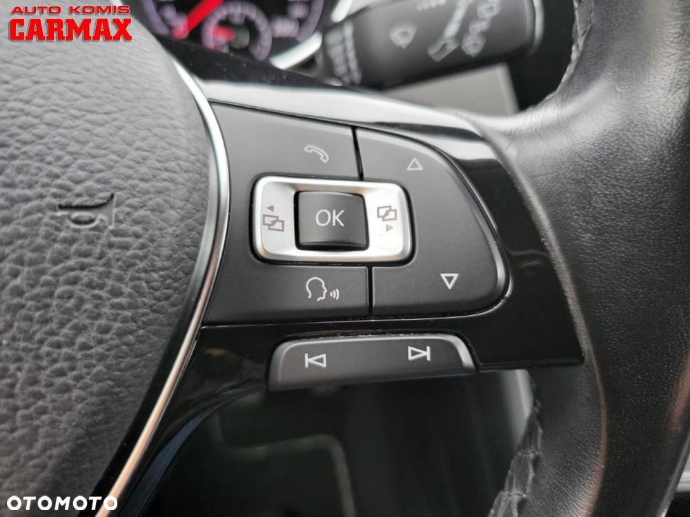 Volkswagen Touran 1.6 TDI SCR (BlueMotion Technology) DSG Comfortline - 14