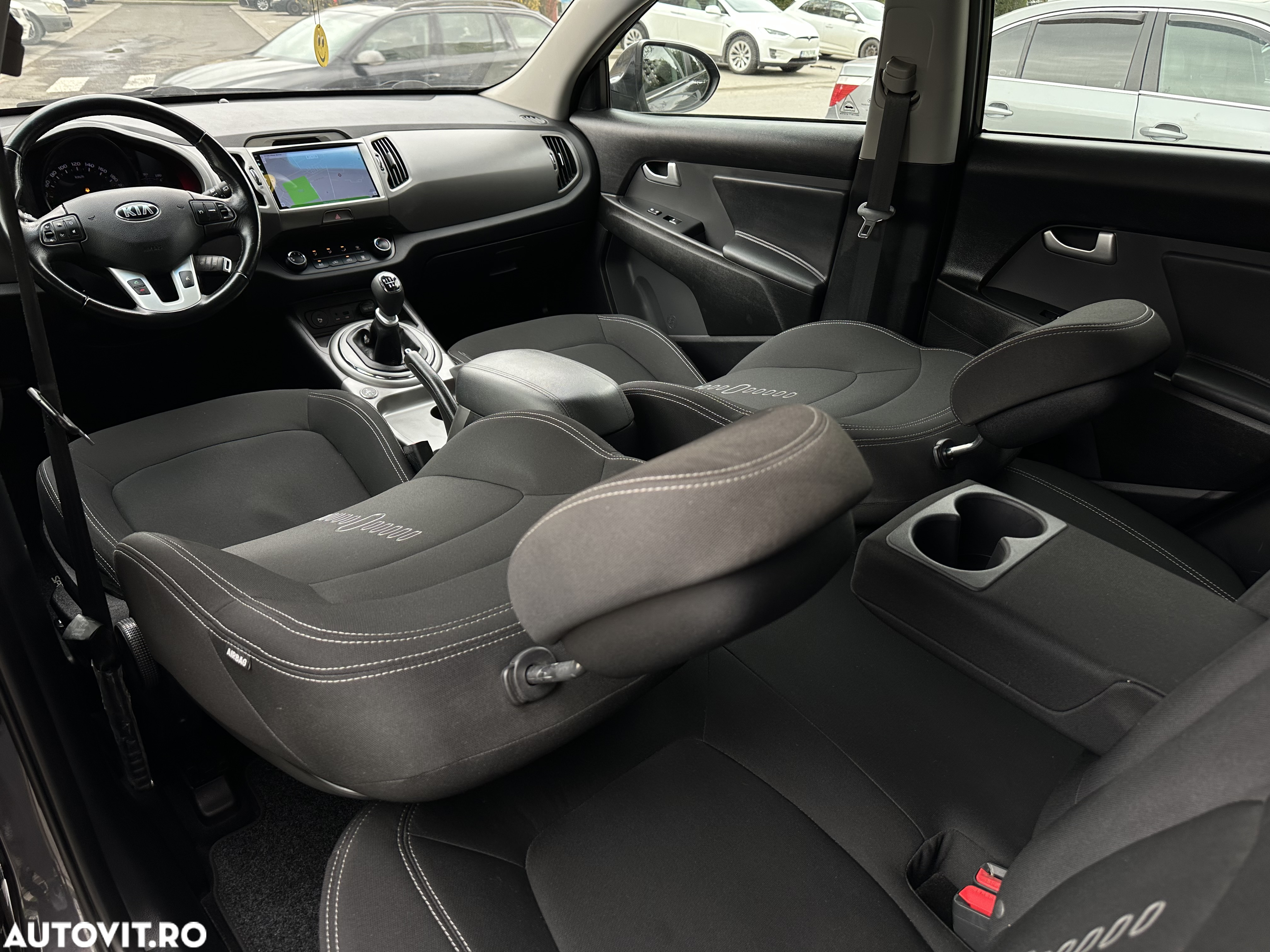 Kia Sportage 1.6 GDI 2WD Dream-Team Edition - 28
