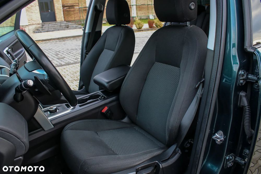 Land Rover Discovery Sport 2.0 D180 R-Dynamic - 36