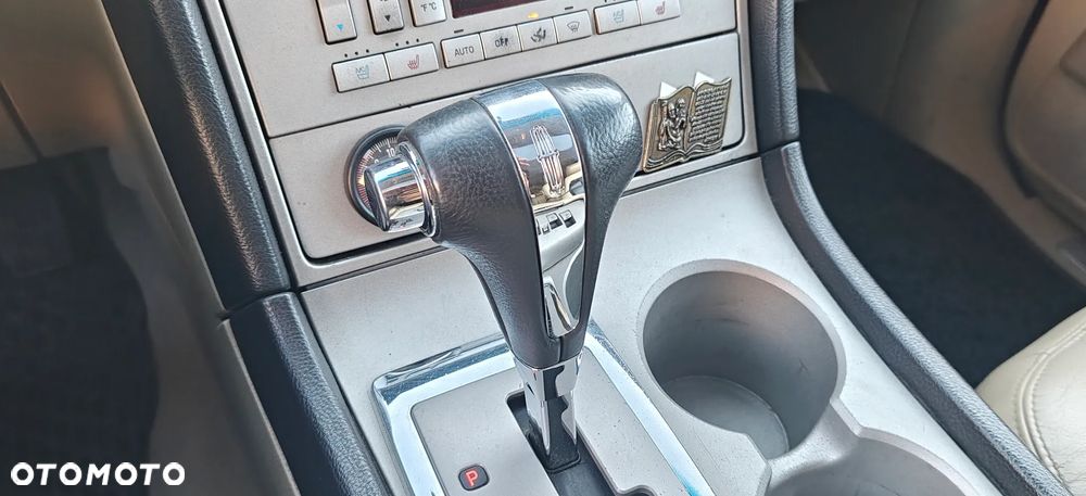 Lincoln Navigator 5.4 4WD - 35