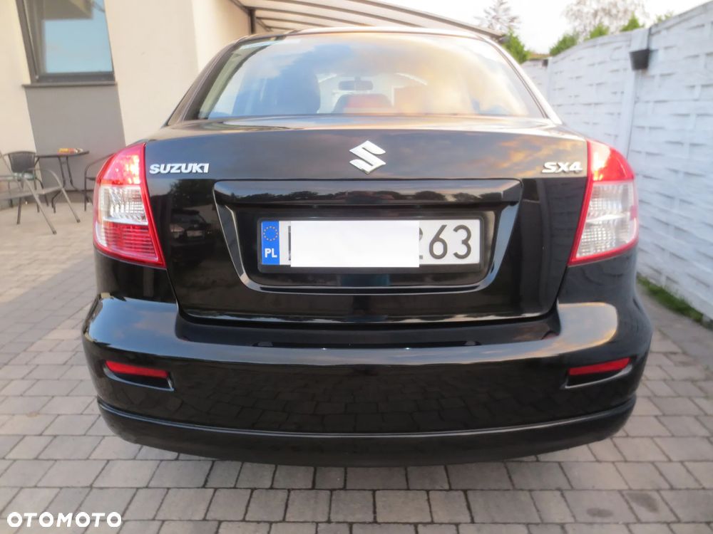 Suzuki SX4 - 3