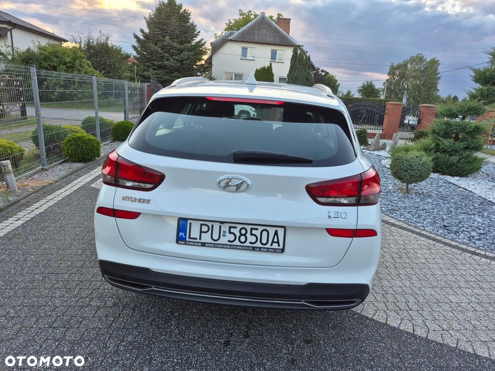 Hyundai i30 1.6 CRDI Style - 9