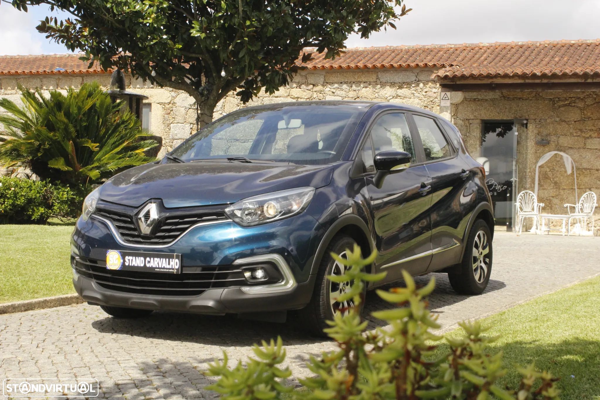 Renault Captur 1.5 dCi Exclusive EDC - 1