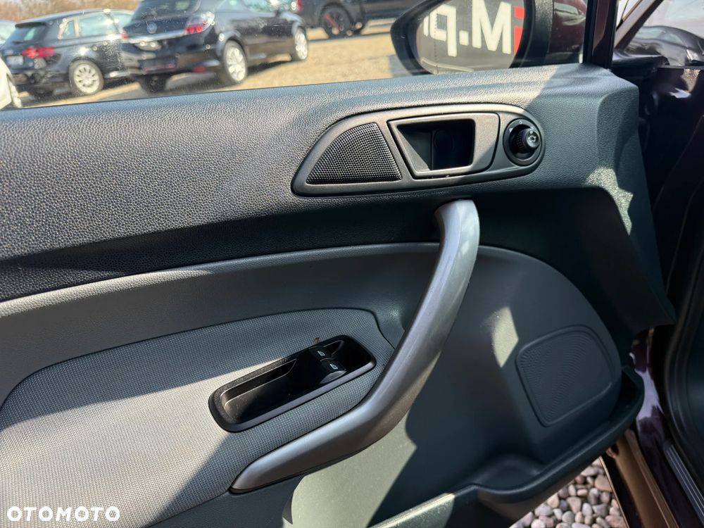 Ford Fiesta 1.25 Viva - 12