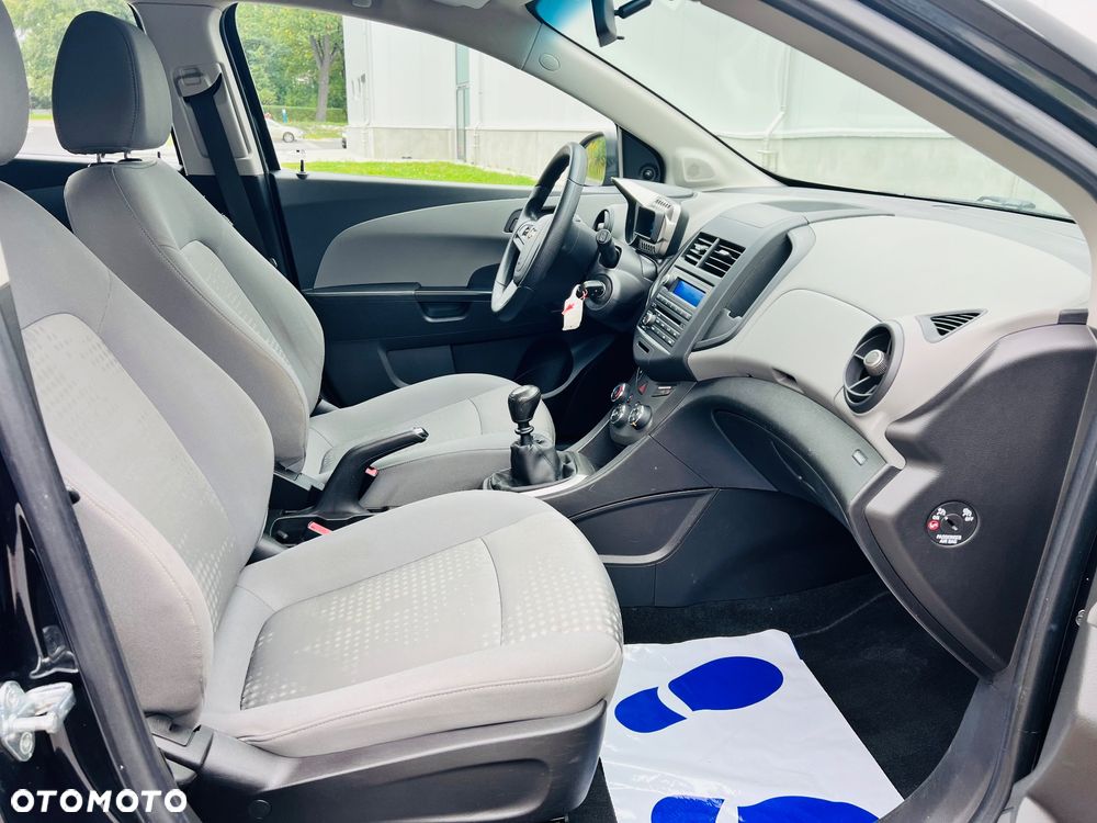 Chevrolet Aveo 1.2 LT - 34
