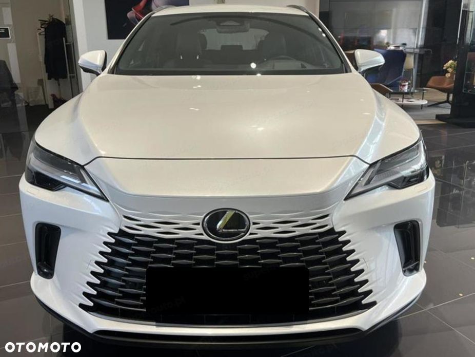 Lexus RX 350h Omotenashi - 4