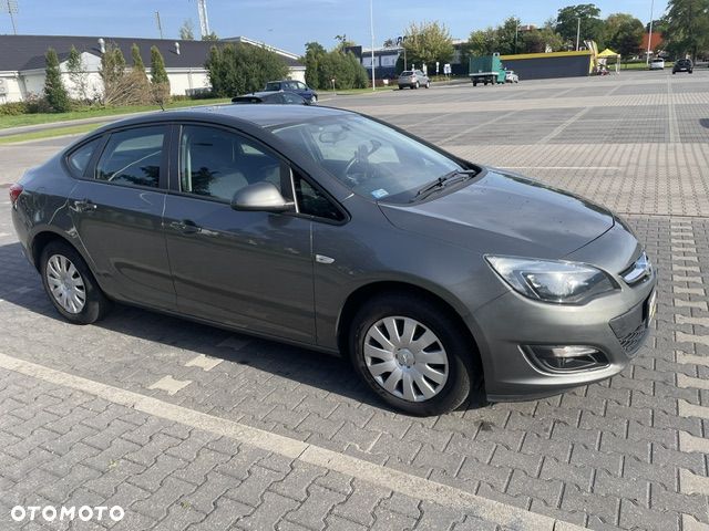 Opel Astra 1.4 T EU6 - 5