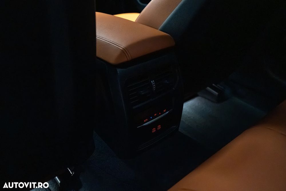 BMW M3 M340i xDrive - 29