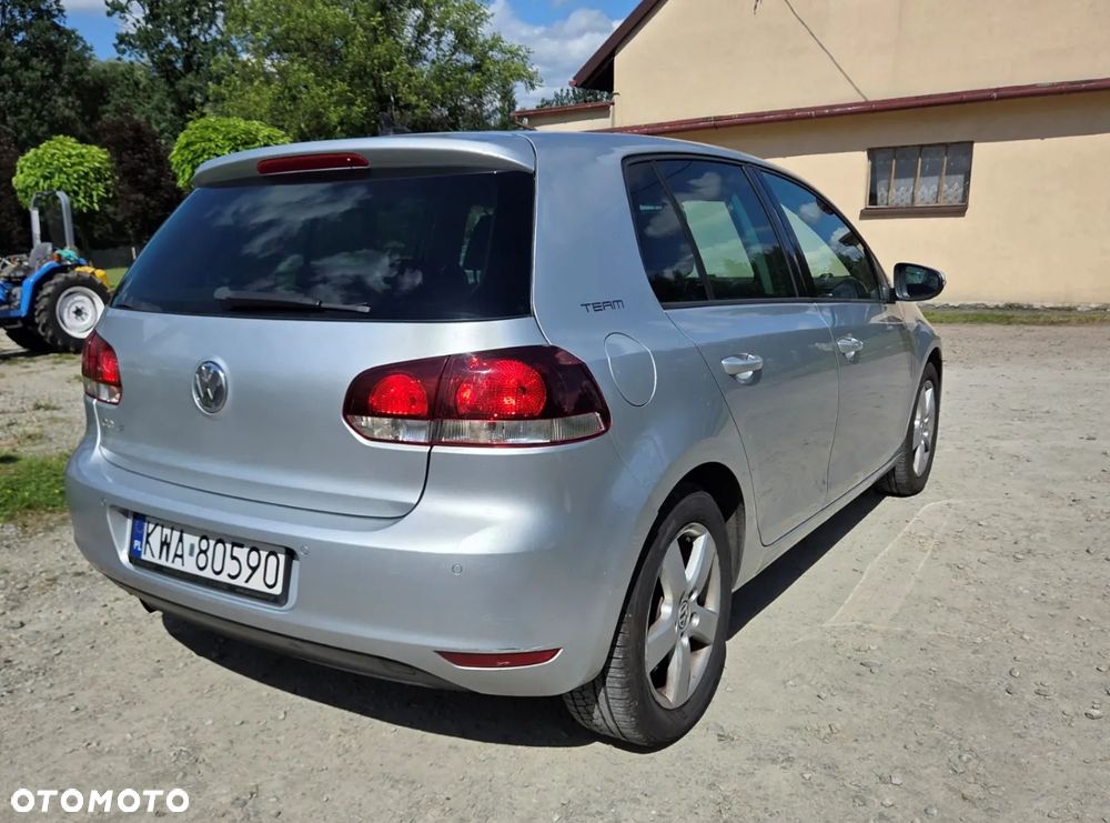 Volkswagen Golf 1.6 TDI DPF Team - 4