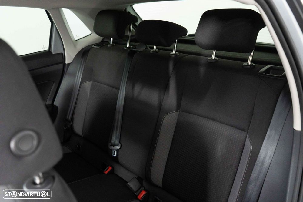 VW Polo 1.0 TSI Urban DSG - 11