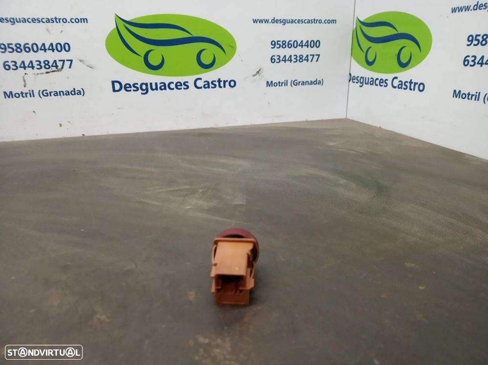 BOTÃO DE EMERGÊNCIA CITROEN XSARA 2001 - - 4