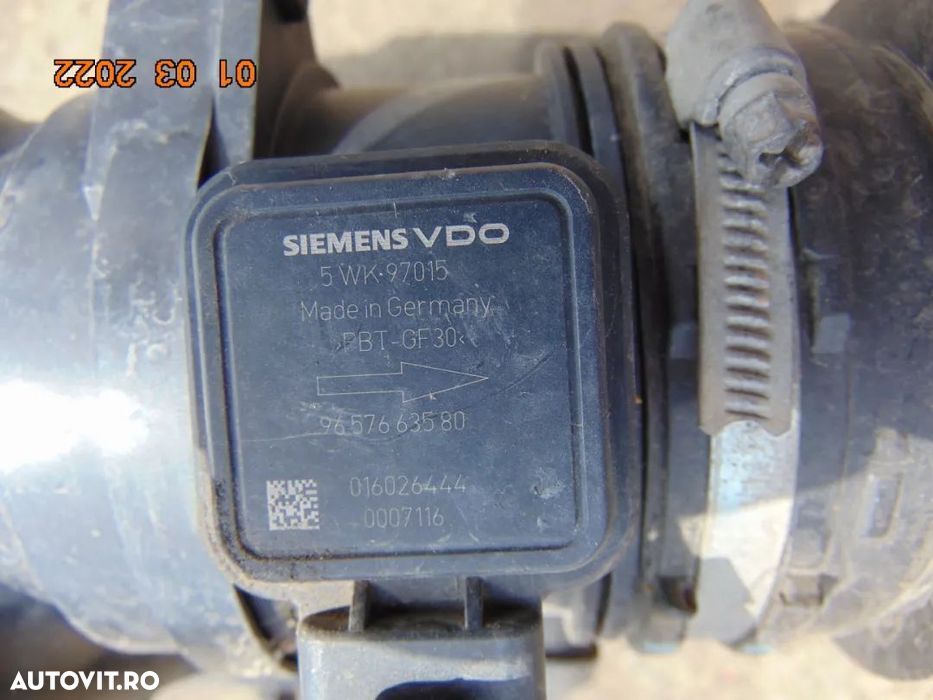 Debitmetru aer peugeot 2.2hdi 407 607 807 citroen c5 c62.2hdi 2.0 - 1