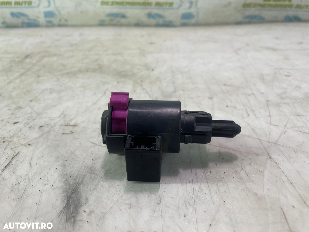 Switch frana 4f0945459b Audi A4 B8/8K [2007 - 2011] 2.0 tdi CAGA - 1