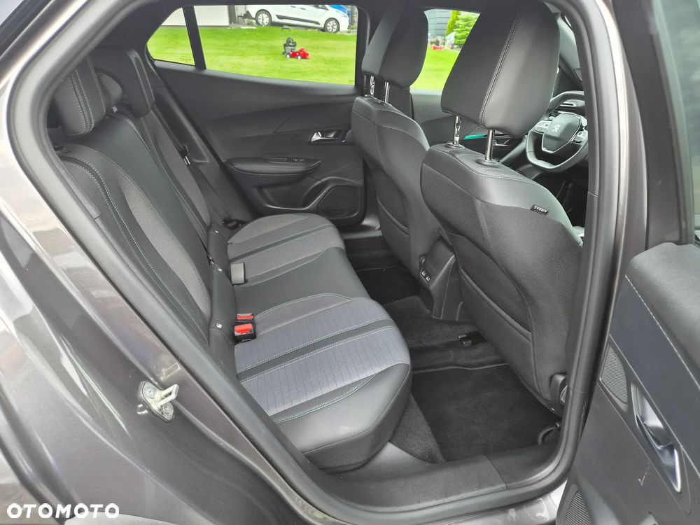 Peugeot 2008 PureTech 130 EAT8 Allure Pack - 14