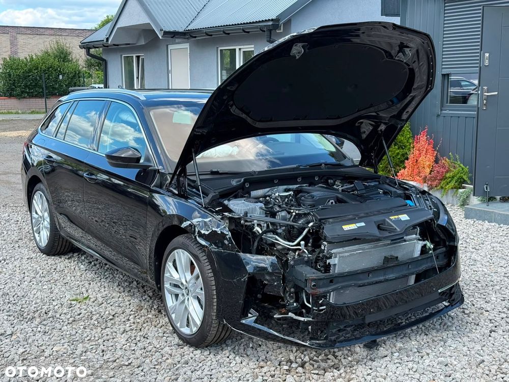 Skoda Octavia 1.5 TSI mHEV Selection DSG - 13