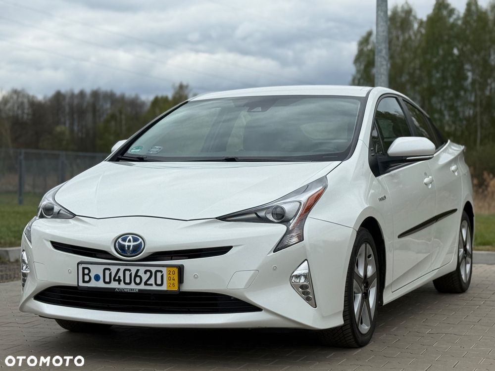 Toyota Prius - 1