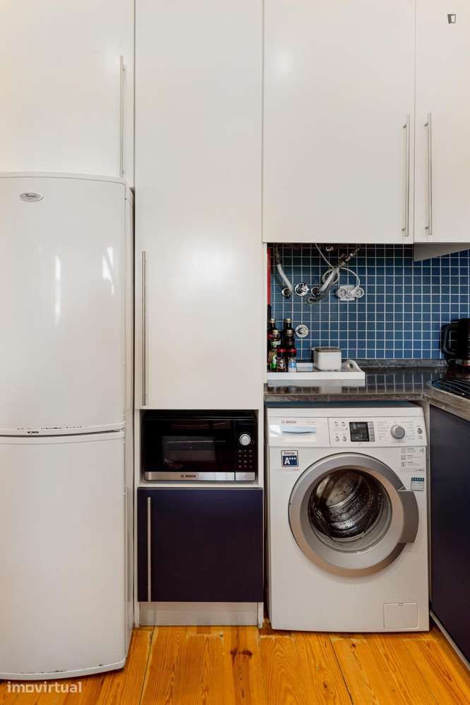 Apartamento com 1 quartos - localizado em Sé Lisbon - Grande imagem: 5/23