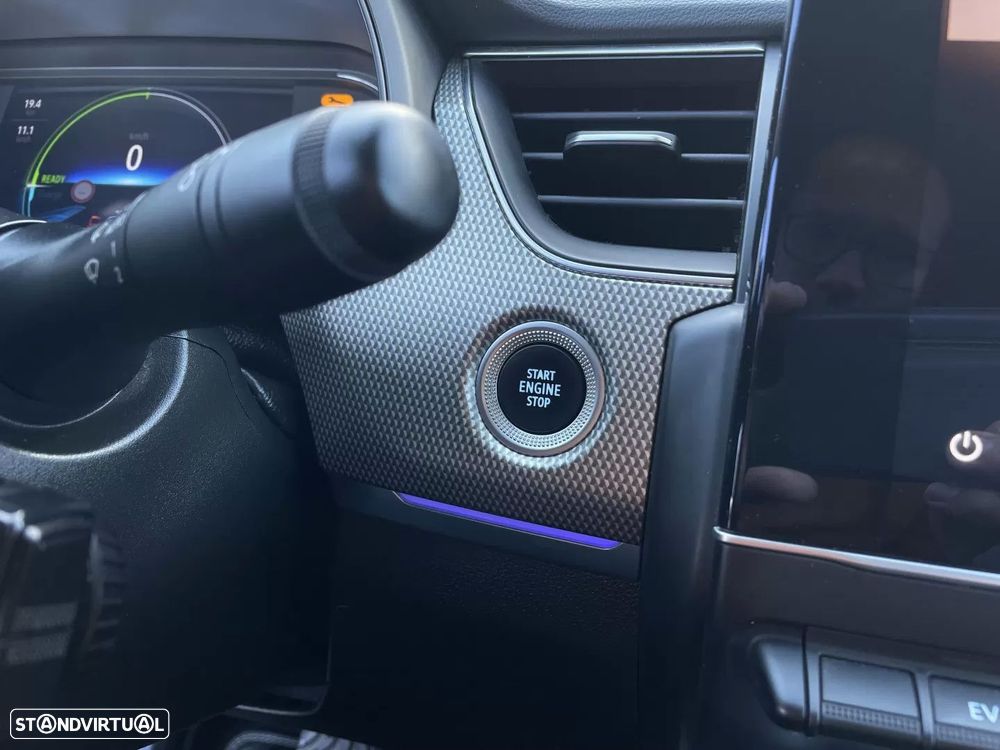 Renault Arkana 1.6 E-Tech Full Hybrid Techno - 30