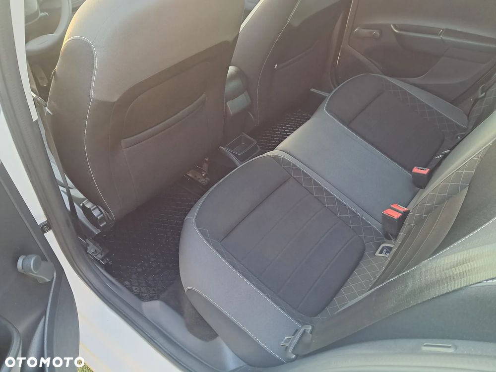 Skoda Fabia 1.0 TSI Ambition - 10