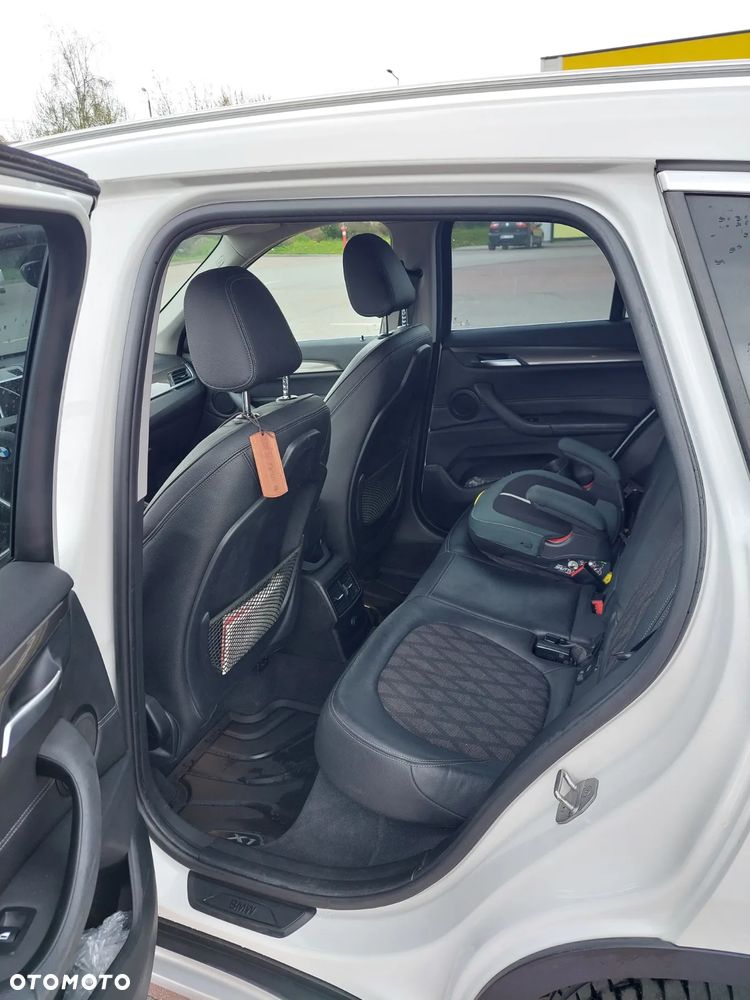 BMW X1 xDrive20i - 7