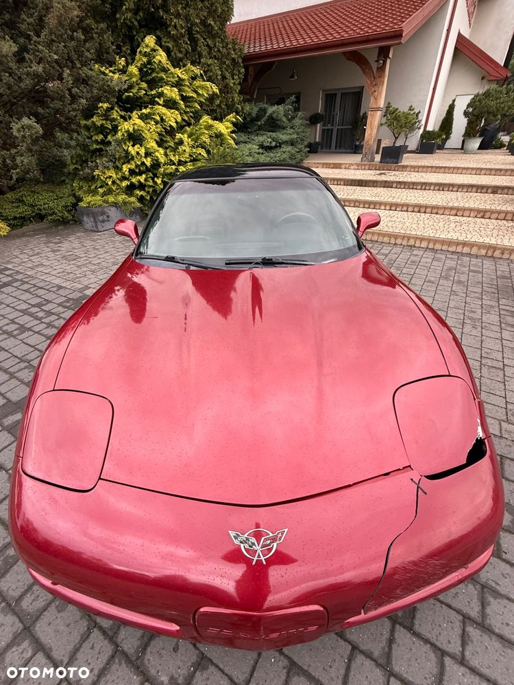 Chevrolet Corvette - 23