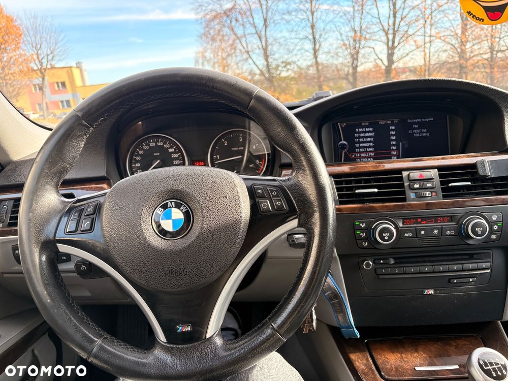 BMW Seria 3 325d - 6