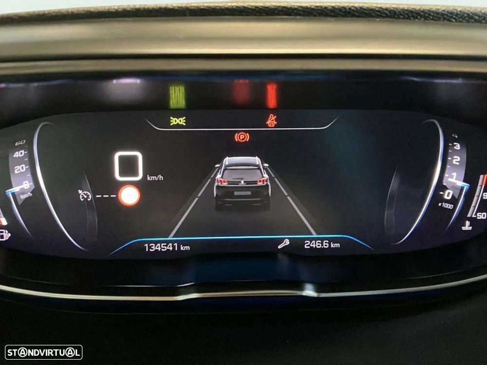 Peugeot 5008 1.5 BlueHDi Allure - 15