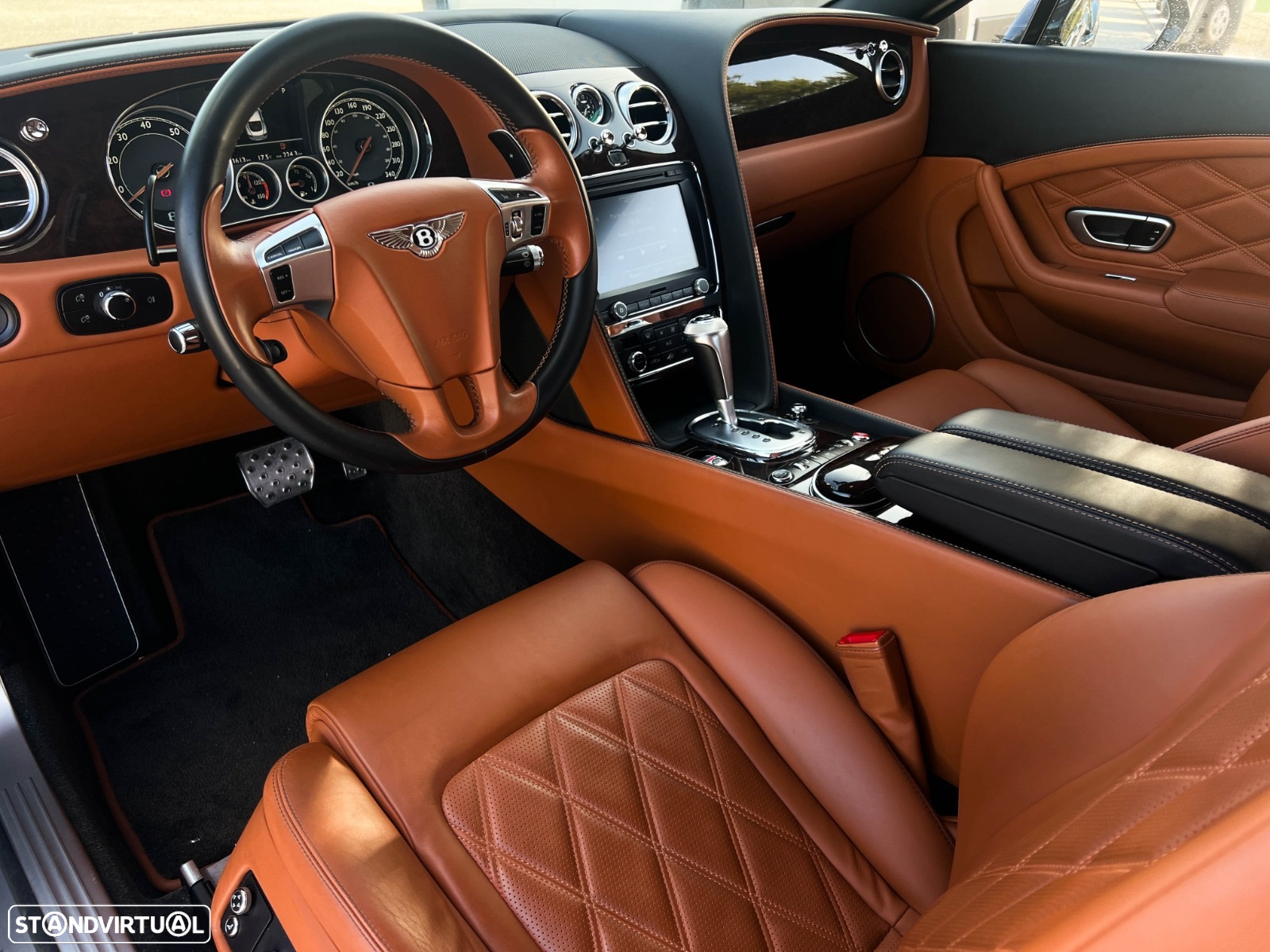 Bentley Continental GT V8 - 32