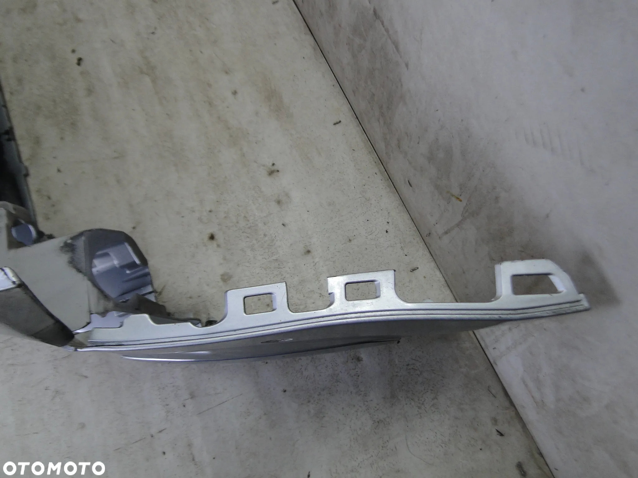 CITROEN C5 III 3 X7 ZDERZAK PRZÓD PRZEDNI - 24