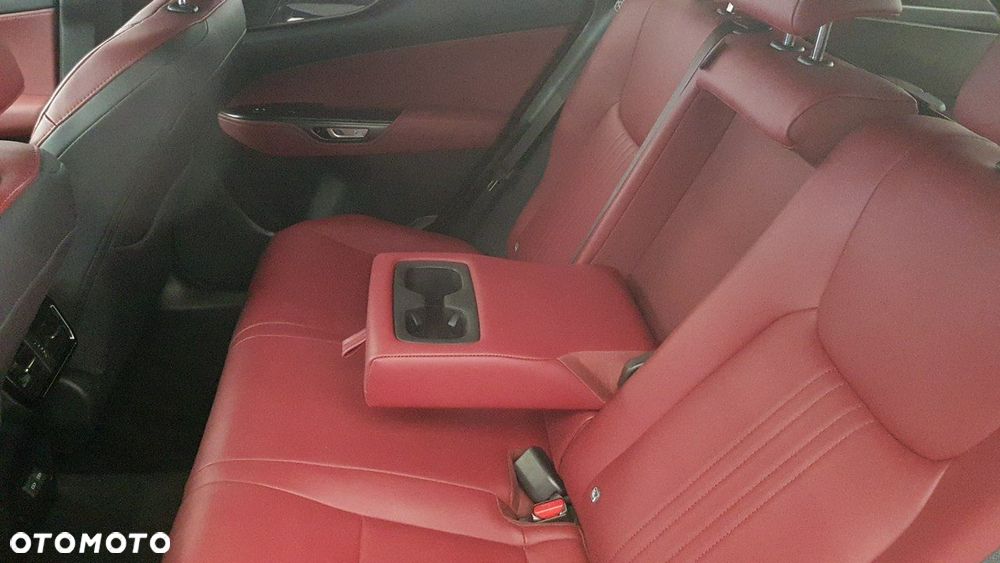 Lexus NX - 16