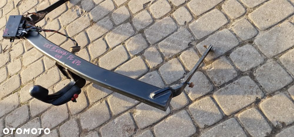 HAK HOLOWNICZY + MODUŁ SKODA OCTAVIA III Kombi 5E9803881A - 5