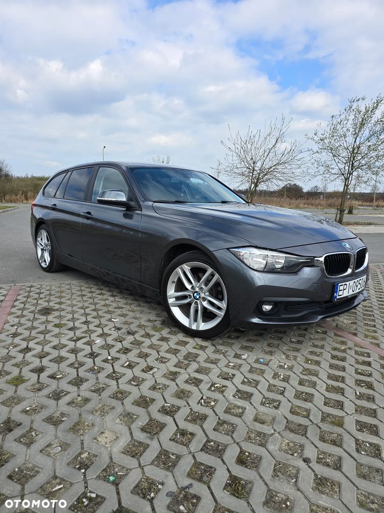 BMW Seria 3 320d Edition Luxury Line Purity - 4