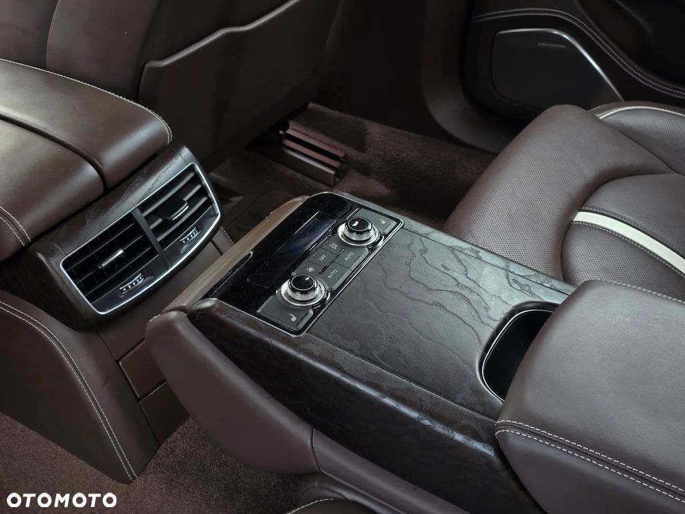 Audi A8 3.0 TDI clean diesel Quattro - 15
