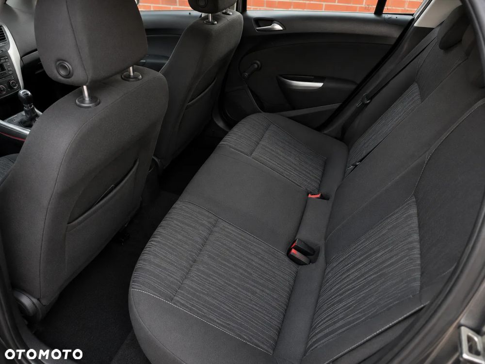 Opel Astra 1.4 T Cosmo - 10